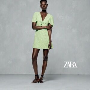 Zara | Green Floral Tie-Front Dress | V-Neck | Size M